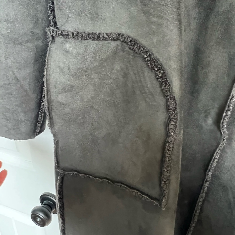 Coat - Picture 13 of 15